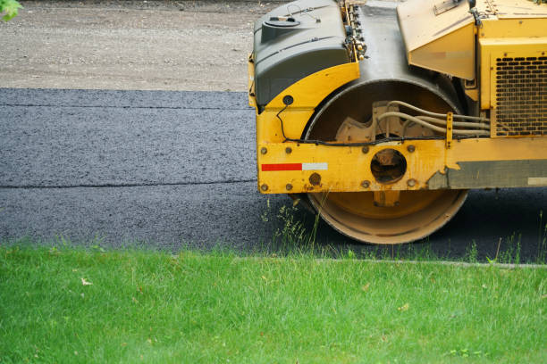 Best Residential Driveway Paver Services  in Gra Forks Af, ND